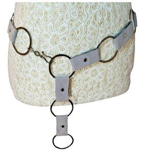 Gray‎ Leather & Metal Ring Belt – Adjustable Waist to 39” – Statement Accessory